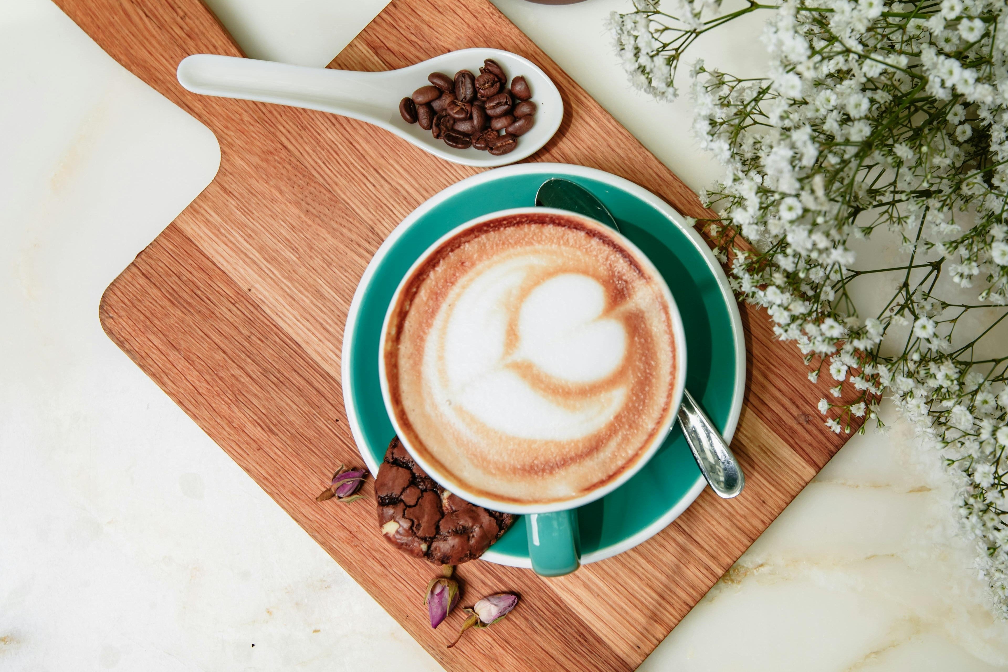 How To Make a Latte at Home